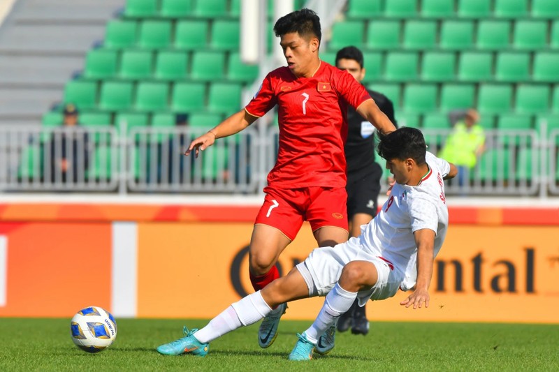 u20-viet-nam-chiu-so-phan-nghiet-nga-hlv-u20-iran-noi-dieu-that-long
